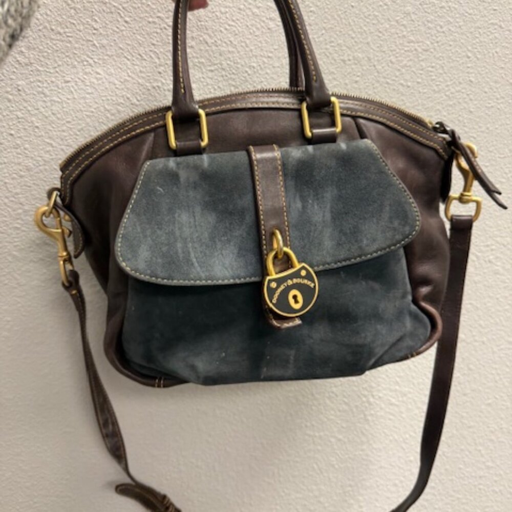 Brand: Dooney & Bourke • Material: Genuine lizard-embossed leather